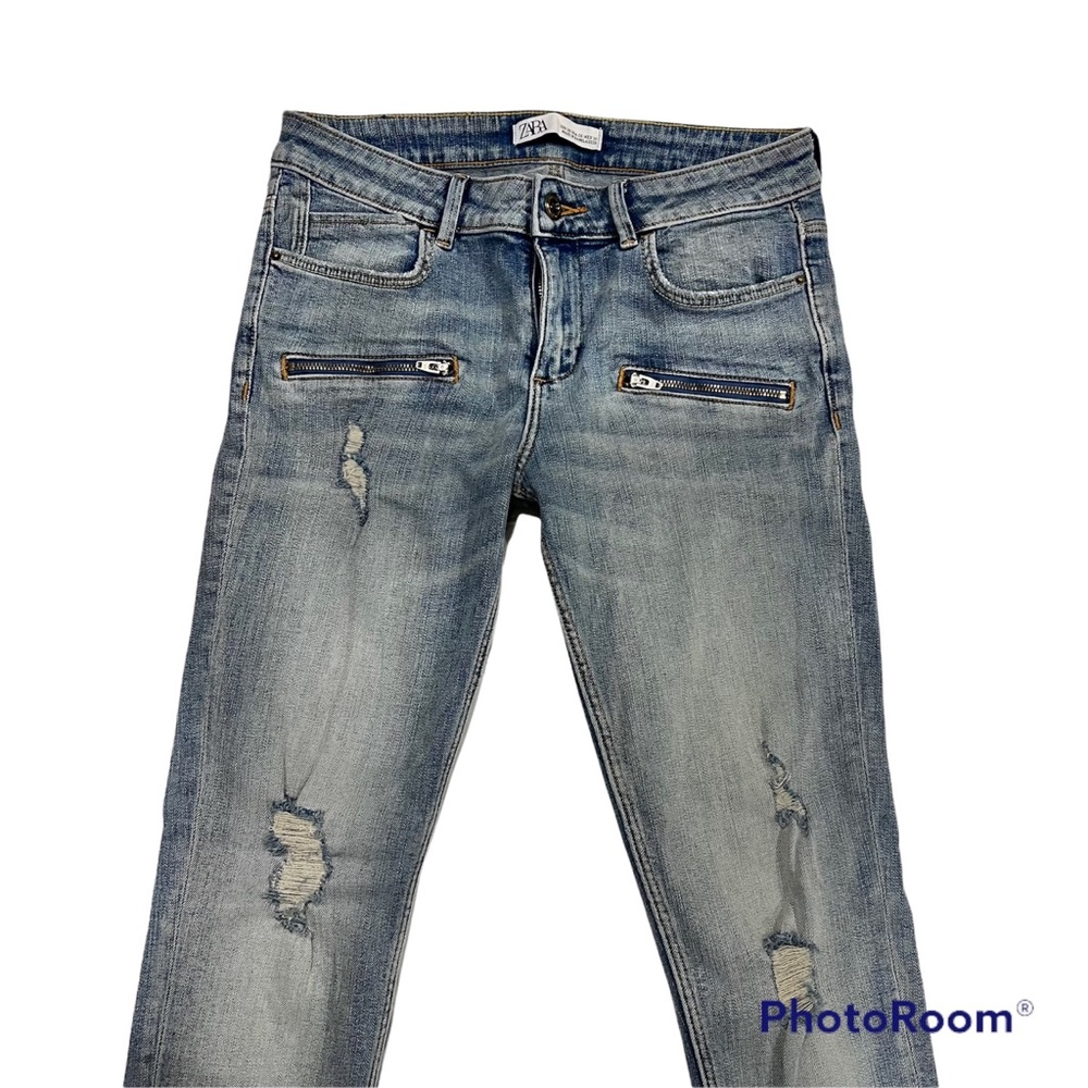 ZARA Distressed Skinny Jeans with Pockets - Picture 2 of 4